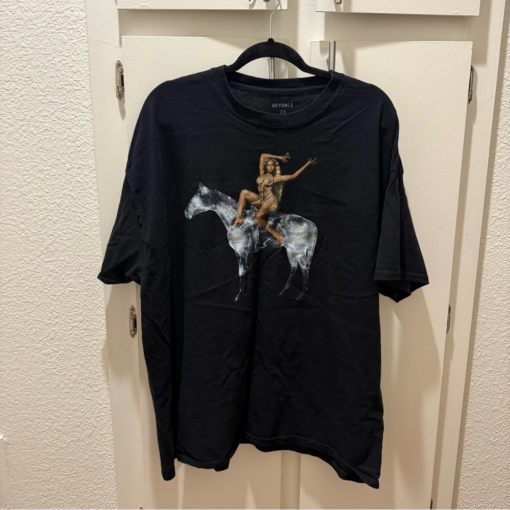 Beyoncé Renaissance Tour Merch Tee